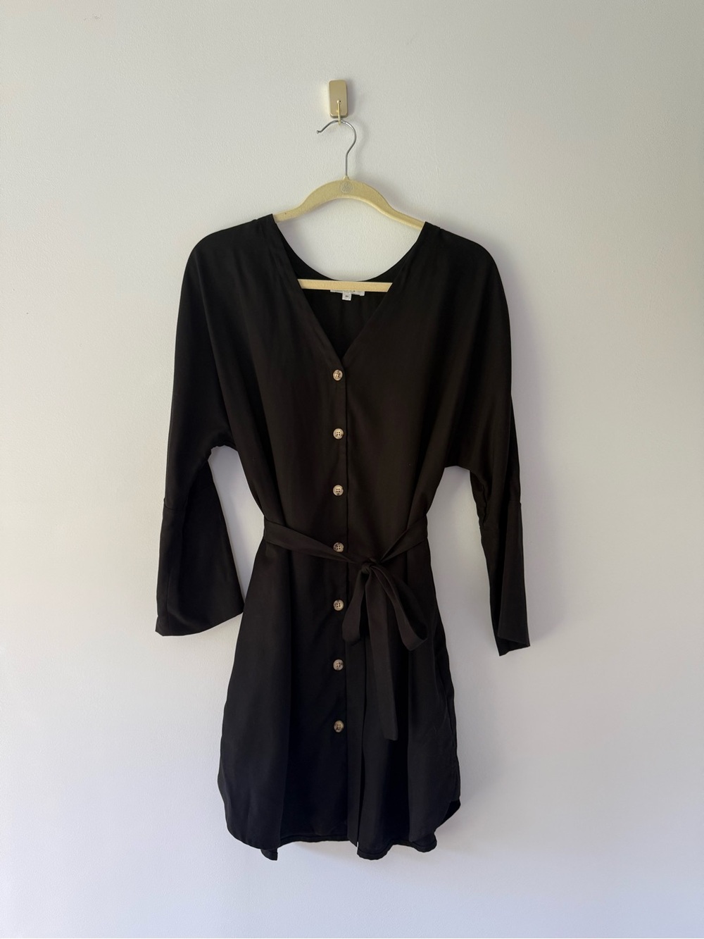 VETTA Capsule - The Boyfriend Shirt Dress - Picture 2 of 8
